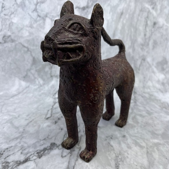 Antique Bronze West African Tribal Benin Leopard Statue Nigeria 7x8.5” TD8